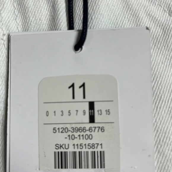 REFUGE High Rise Shorts. - Picture 3 of 3